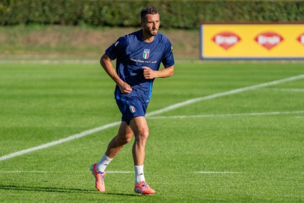 克里斯坦特：我们对晋级下一轮  世界杯赛  很乐观 入选国家队关键是表现出色